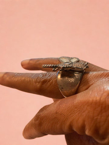 Far Fetched Gems SLP-Butterfly-Brass-Imitation Pearl Ring | Adults