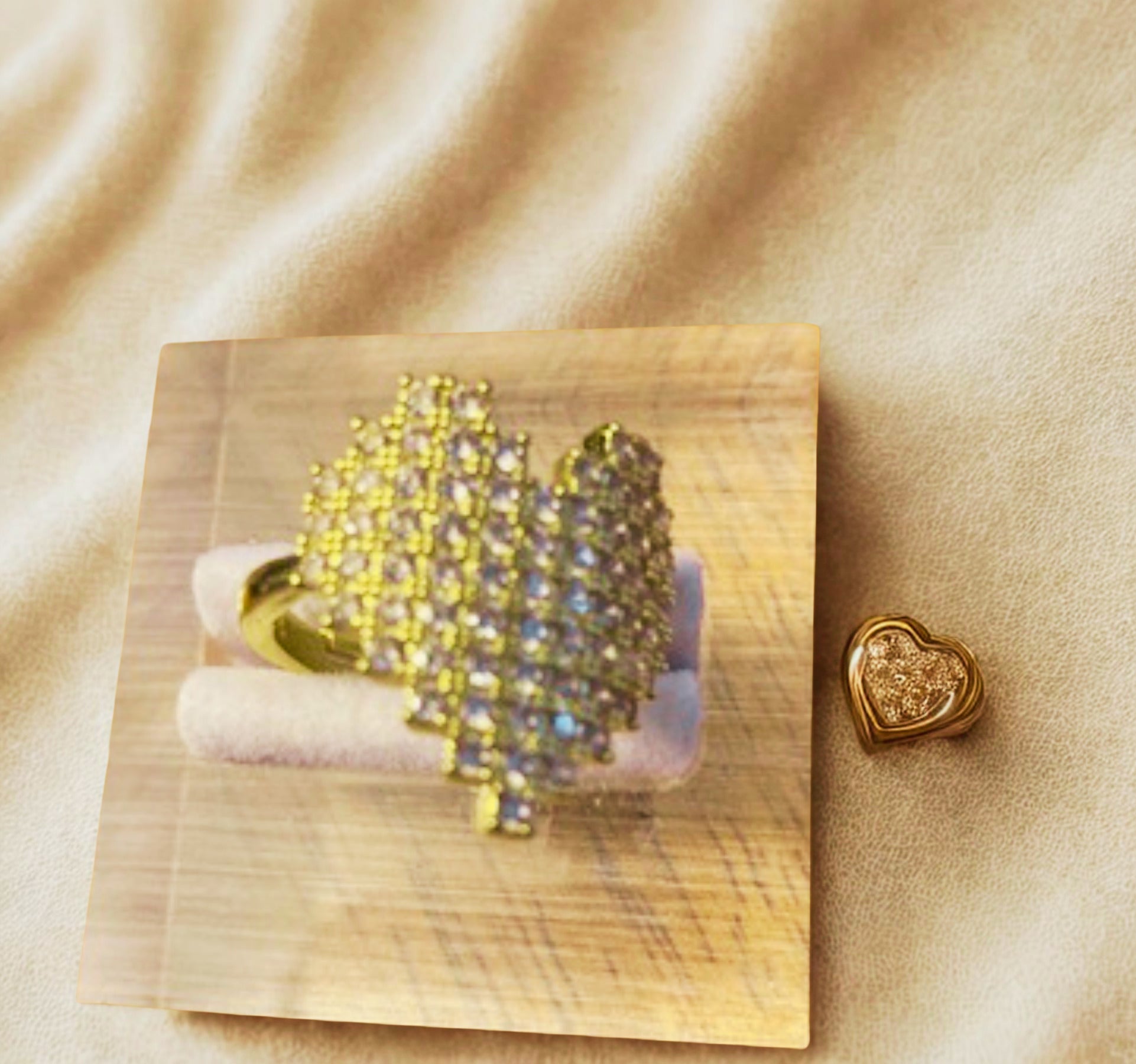 Far Fetched Gems SLP-Women's Multicolor-Heart Shaped-Copper Ring-Size 7